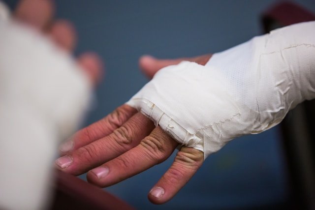Lečenje dekubitisa kod kuće – kako sprečiti i sanirati rane od ležanja